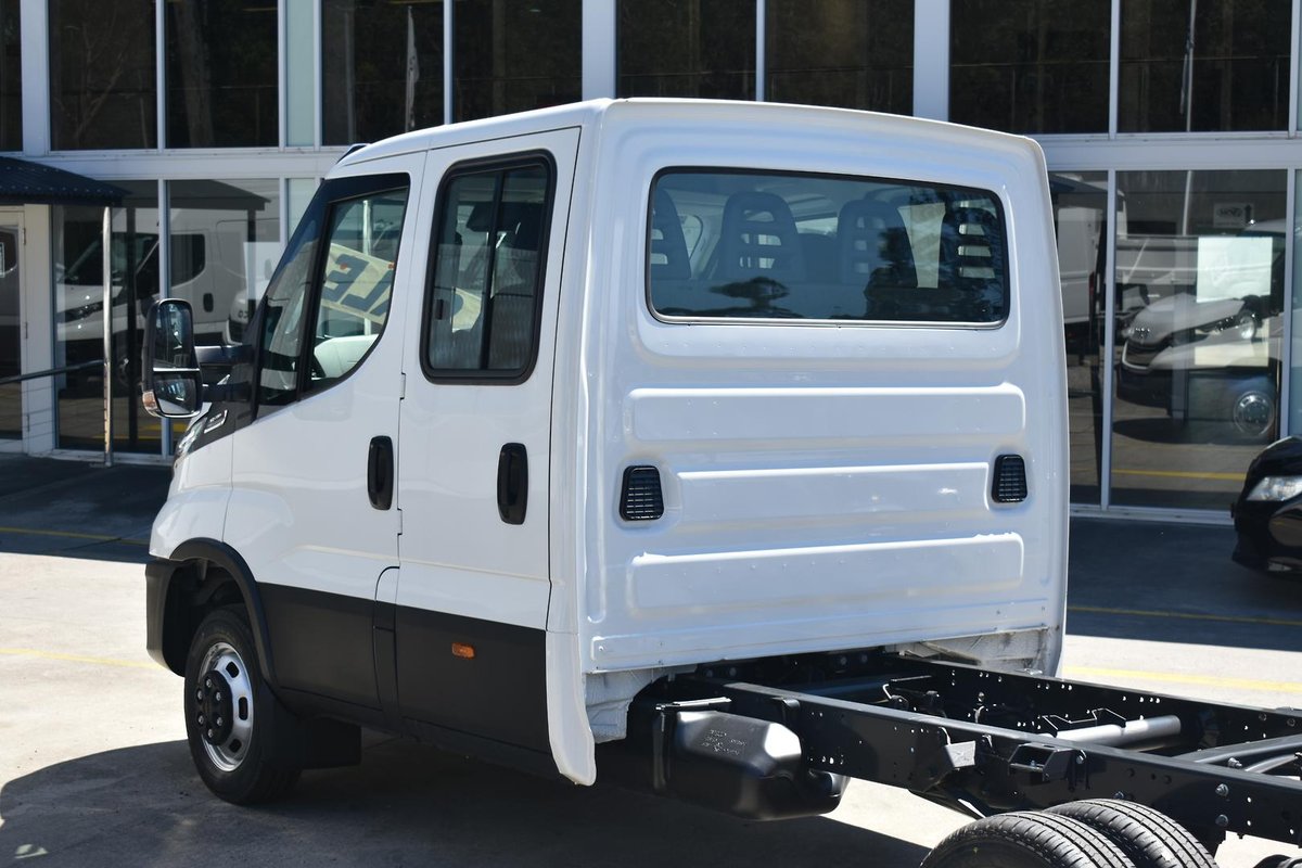 2025 Iveco Daily image 9