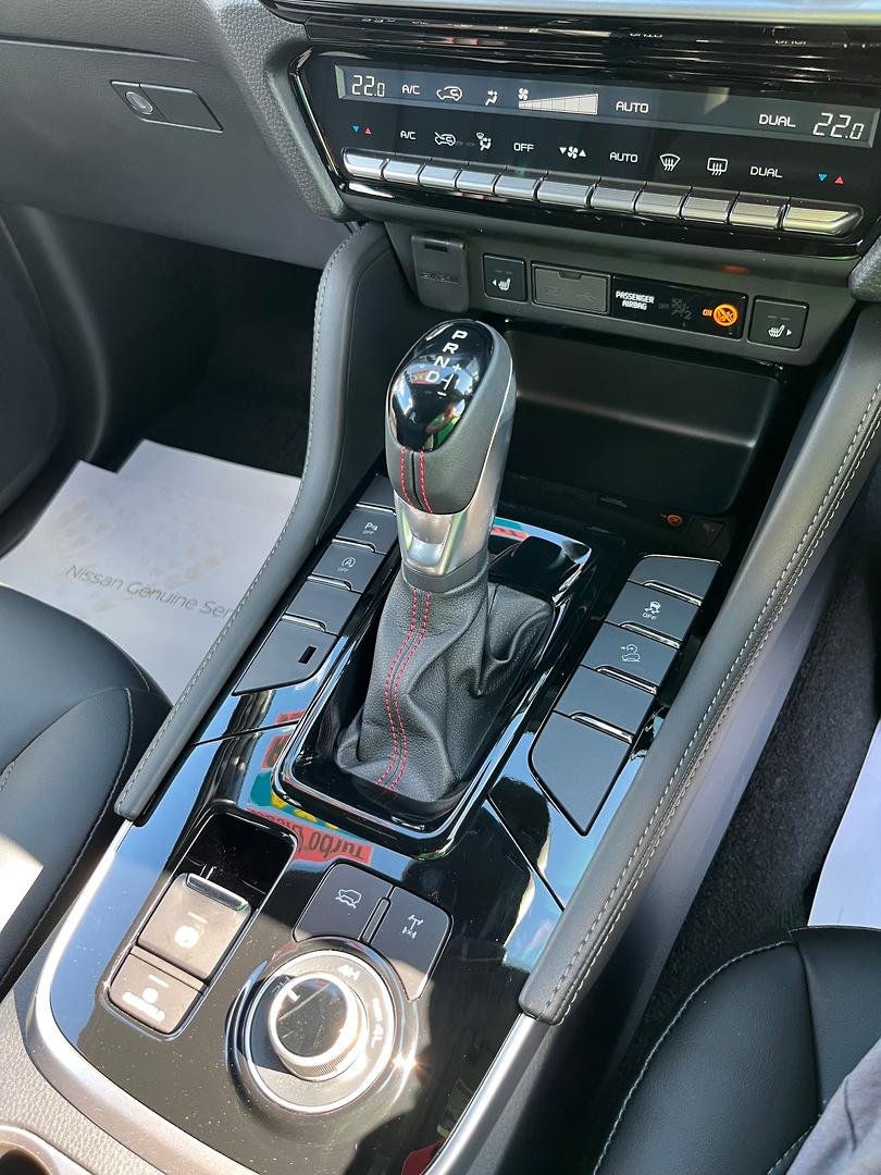 2026 Isuzu MU-X X-TERRAIN MY25.5 4X4 Dual Range image 21