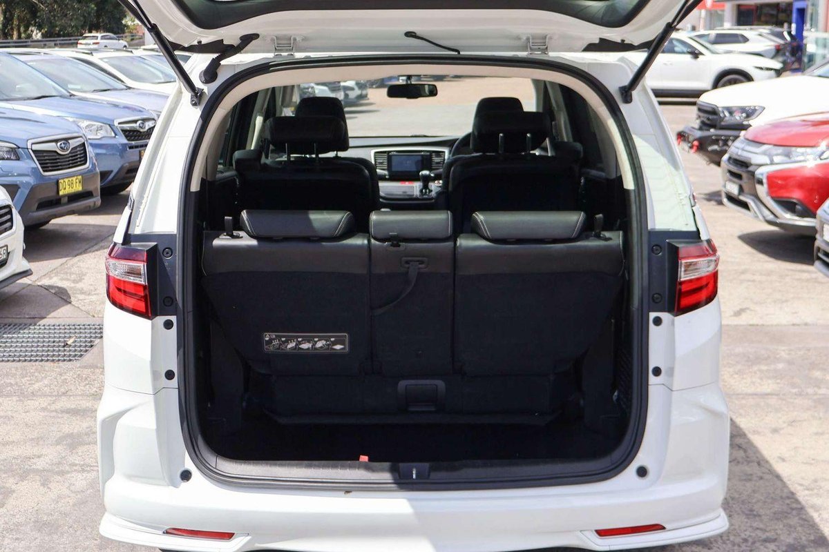 2015 Honda Odyssey VTi-L 5th Gen MY15 image 23