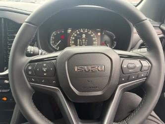2025 Isuzu MU-X X-TERRAIN MY25.5 4X4 Dual Range image 24