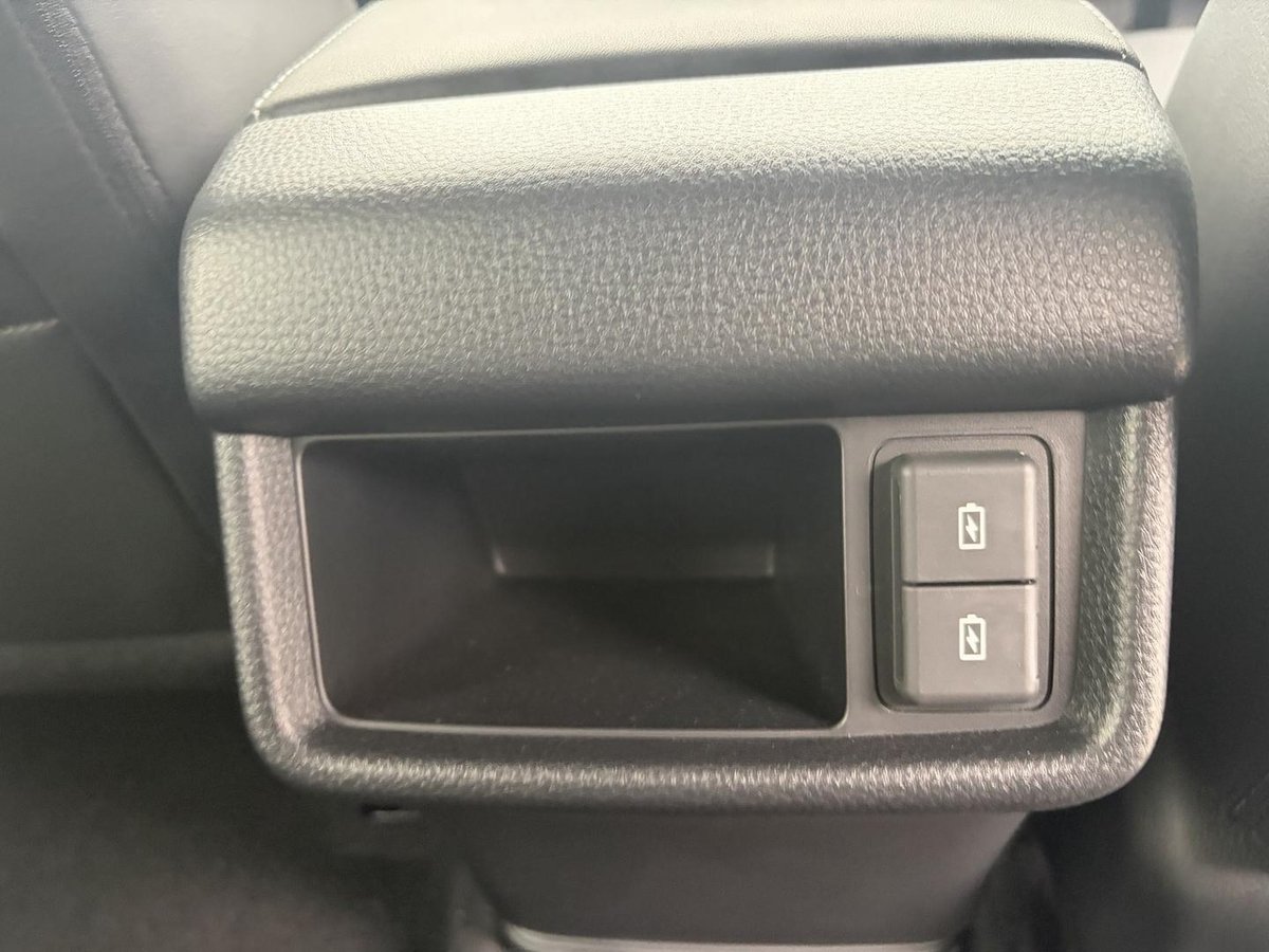 2025 Isuzu MU-X X-TERRAIN MY25.5 4X4 Dual Range image 10