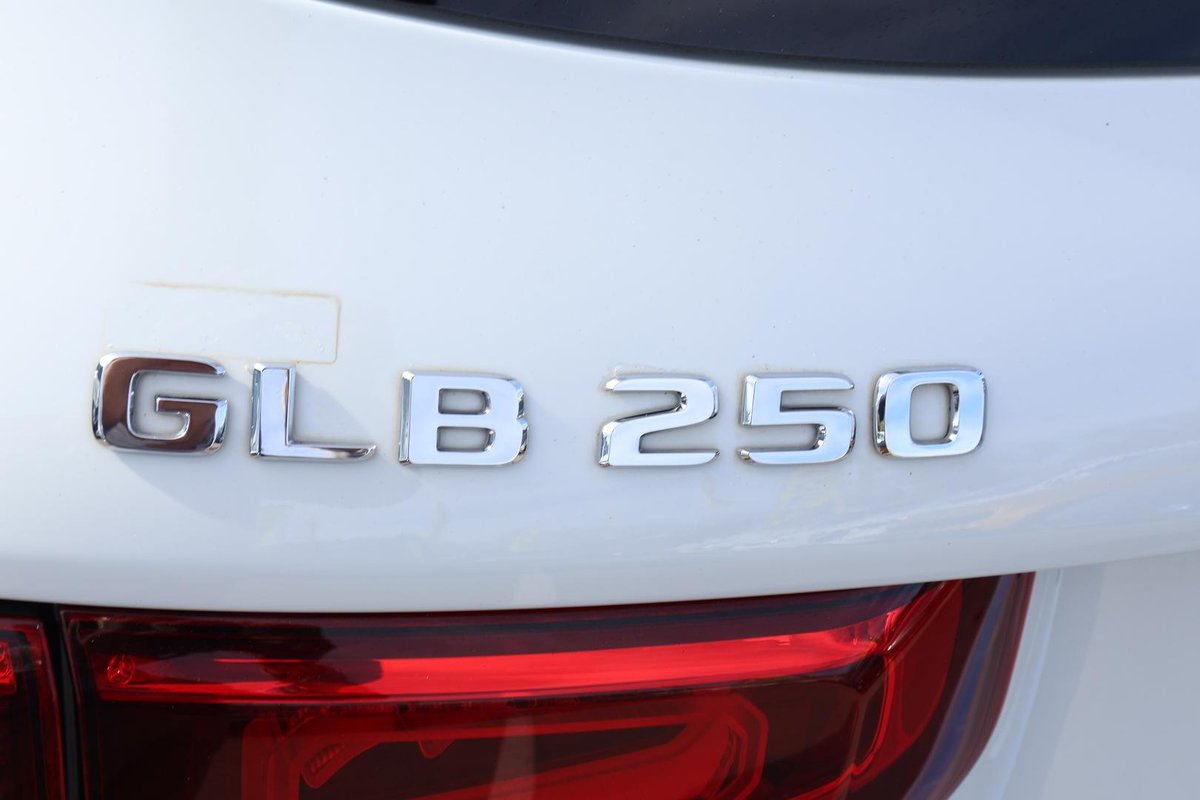 2020 Mercedes-Benz GLB-Class GLB250 X247 Four Wheel Drive image 11