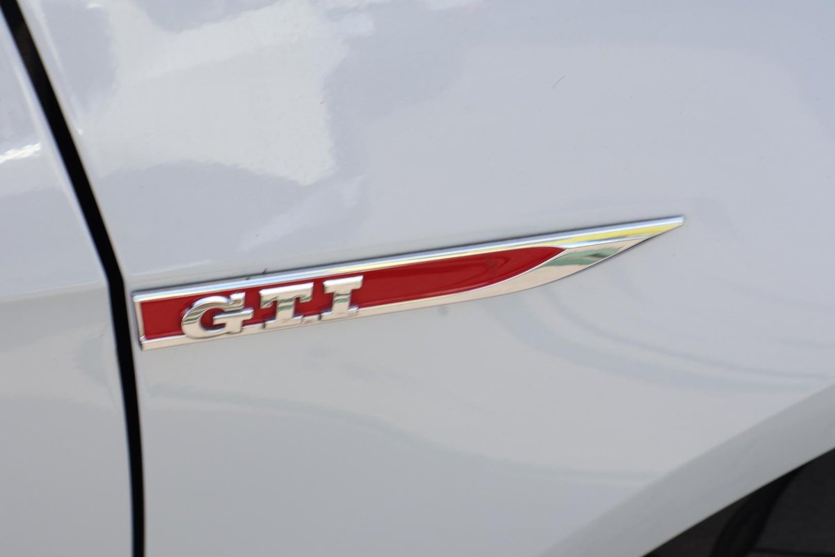 2017 Volkswagen Golf GTI 7.5 MY17 image 8