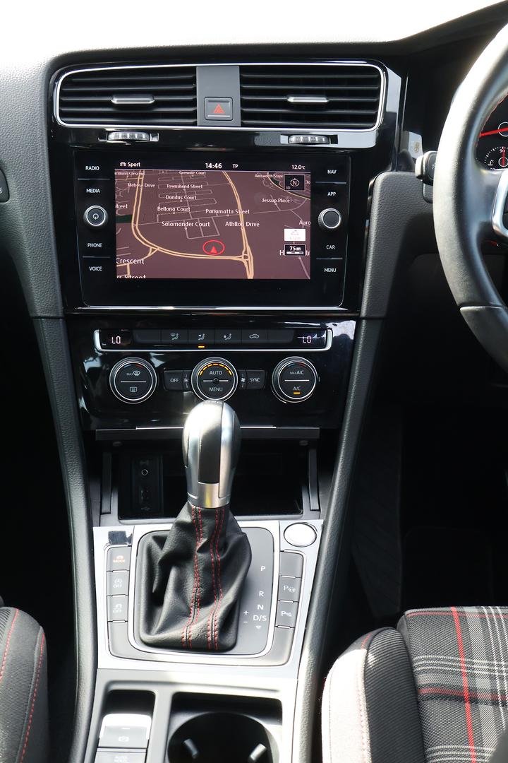 2017 Volkswagen Golf GTI 7.5 MY17 image 20