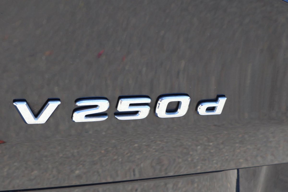 2022 Mercedes-Benz V-Class V250 d 447 image 32