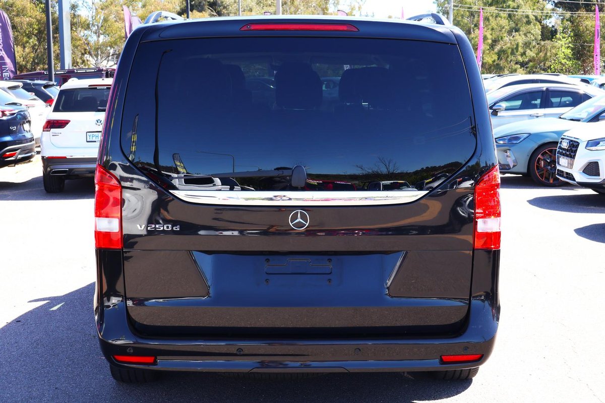 2022 Mercedes-Benz V-Class V250 d 447 image 5