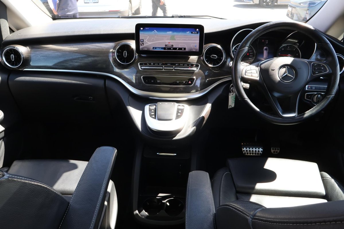 2022 Mercedes-Benz V-Class V250 d 447 image 9
