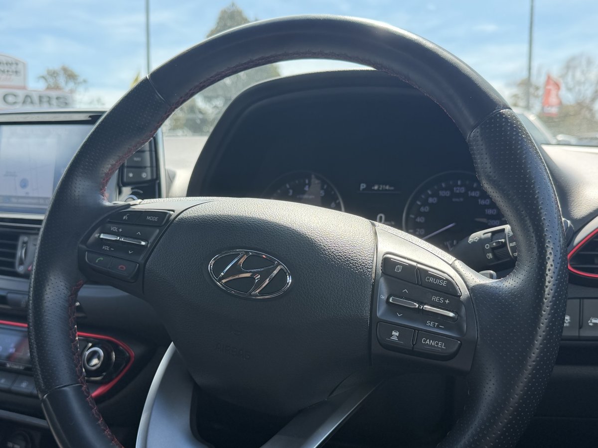 2018 Hyundai i30 SR Premium PD MY18 image 14