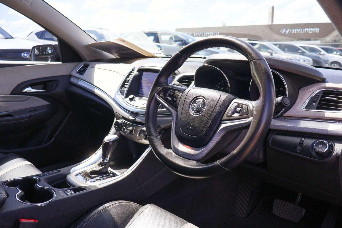 2013 Holden Calais VF MY14 image 10
