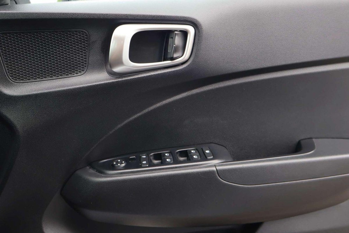 2025 Hyundai Venue QX.V5 MY25 image 20