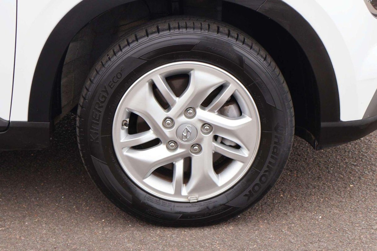 2025 Hyundai Venue QX.V5 MY25 image 9
