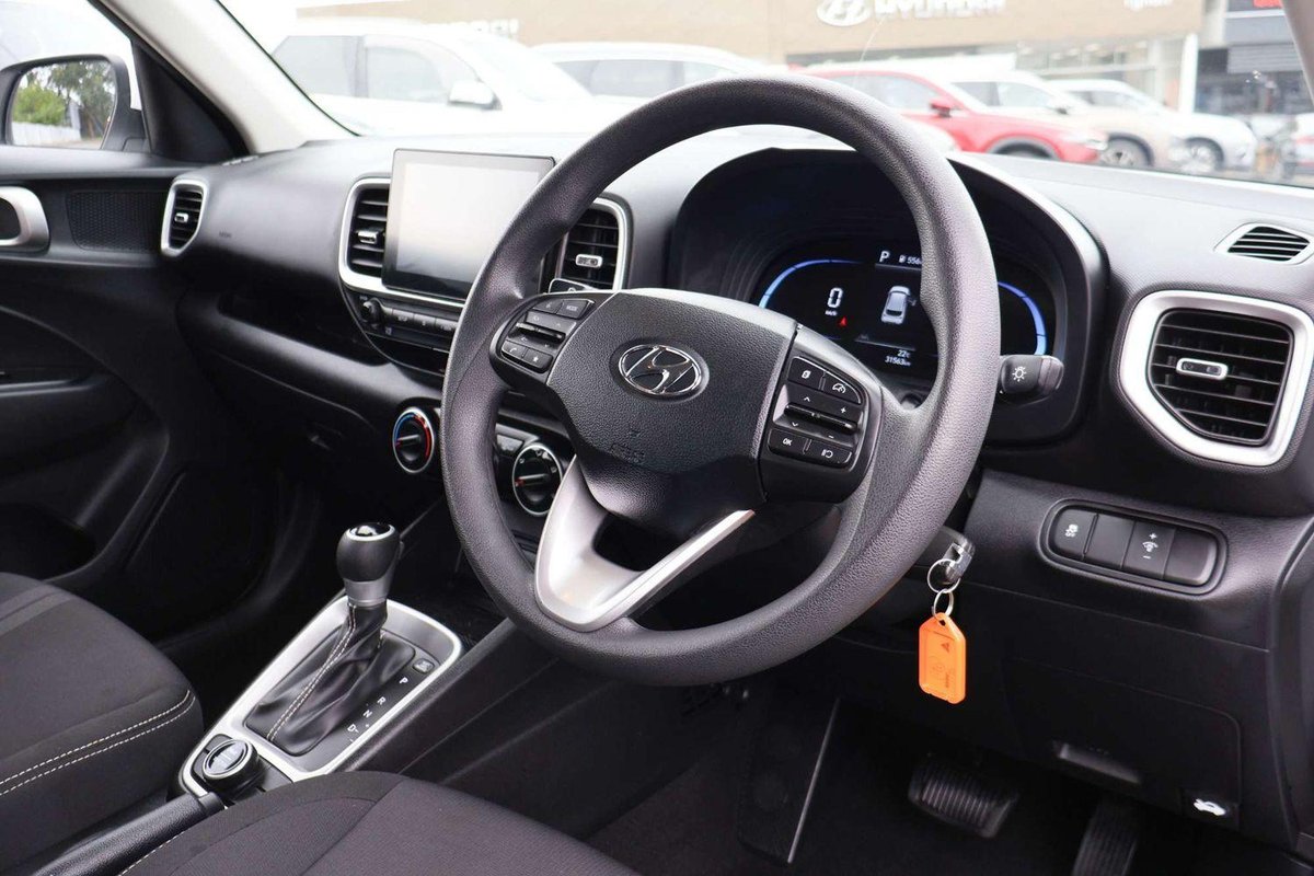 2025 Hyundai Venue QX.V5 MY25 image 10