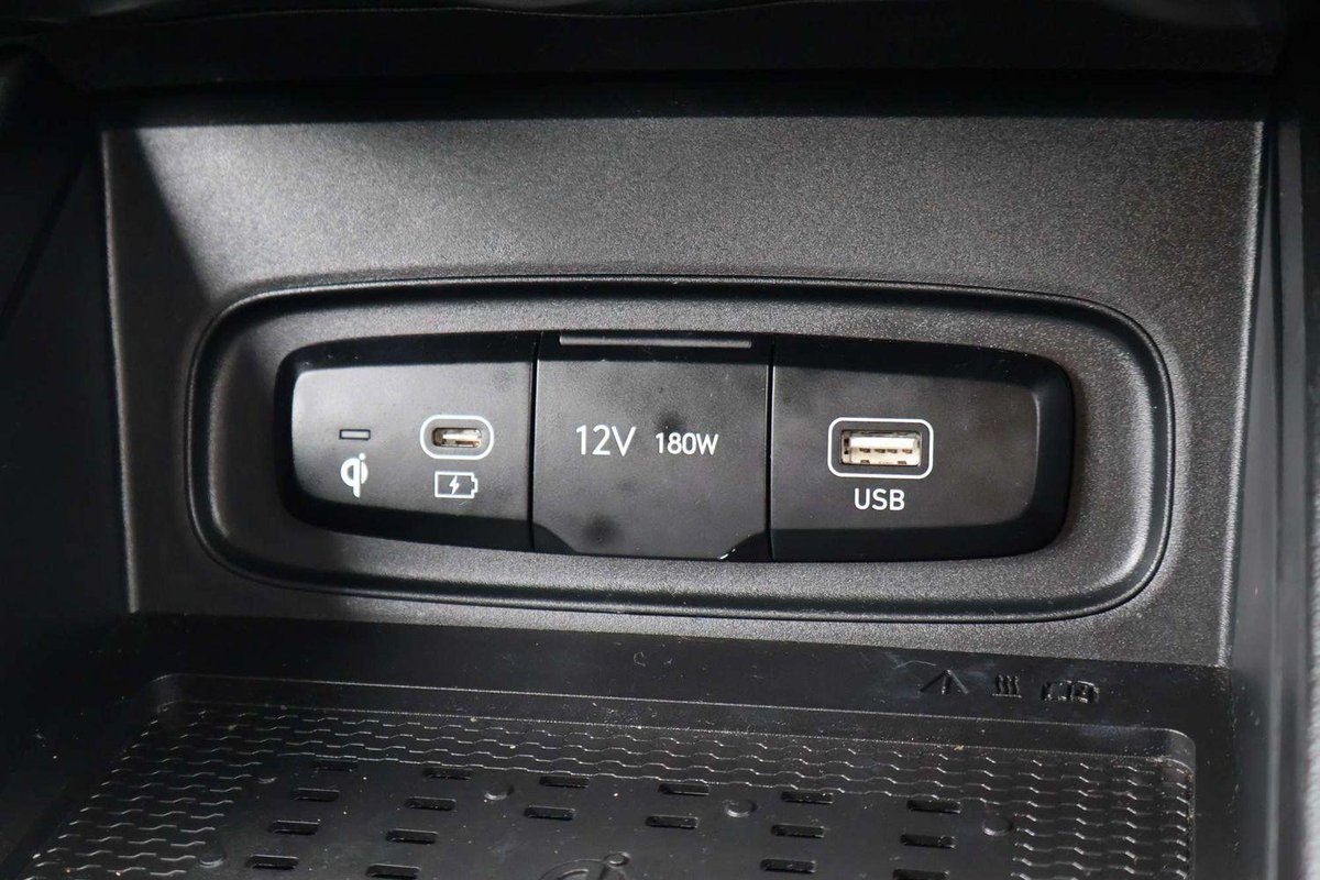 2025 Hyundai Venue QX.V5 MY25 image 15