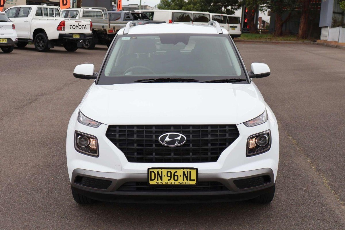 2025 Hyundai Venue QX.V5 MY25 image 3