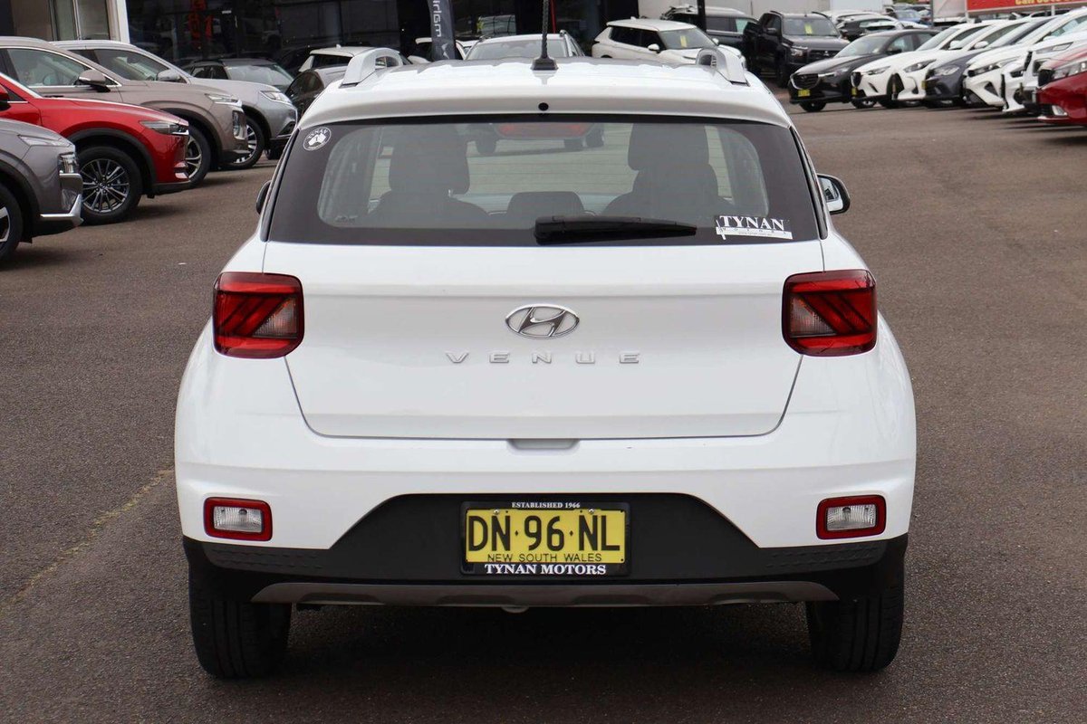 2025 Hyundai Venue QX.V5 MY25 image 6