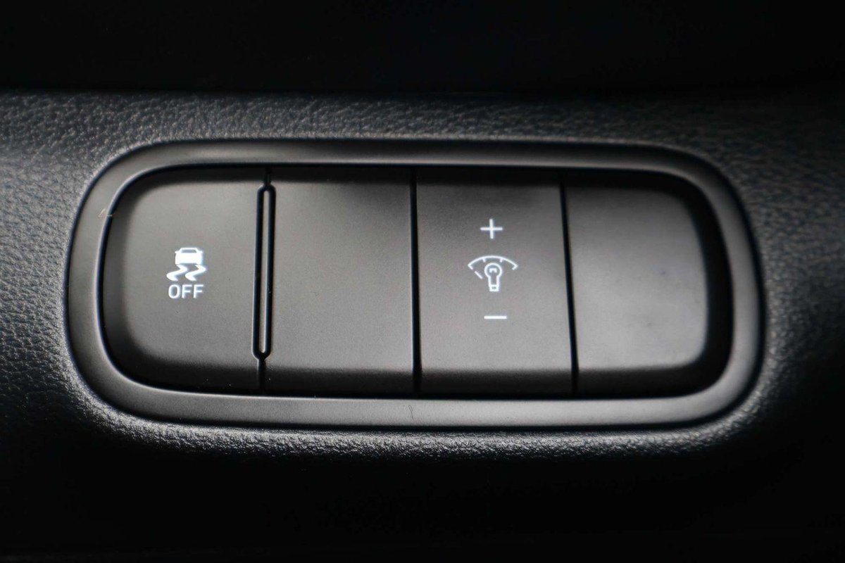 2025 Hyundai Venue QX.V5 MY25 image 19