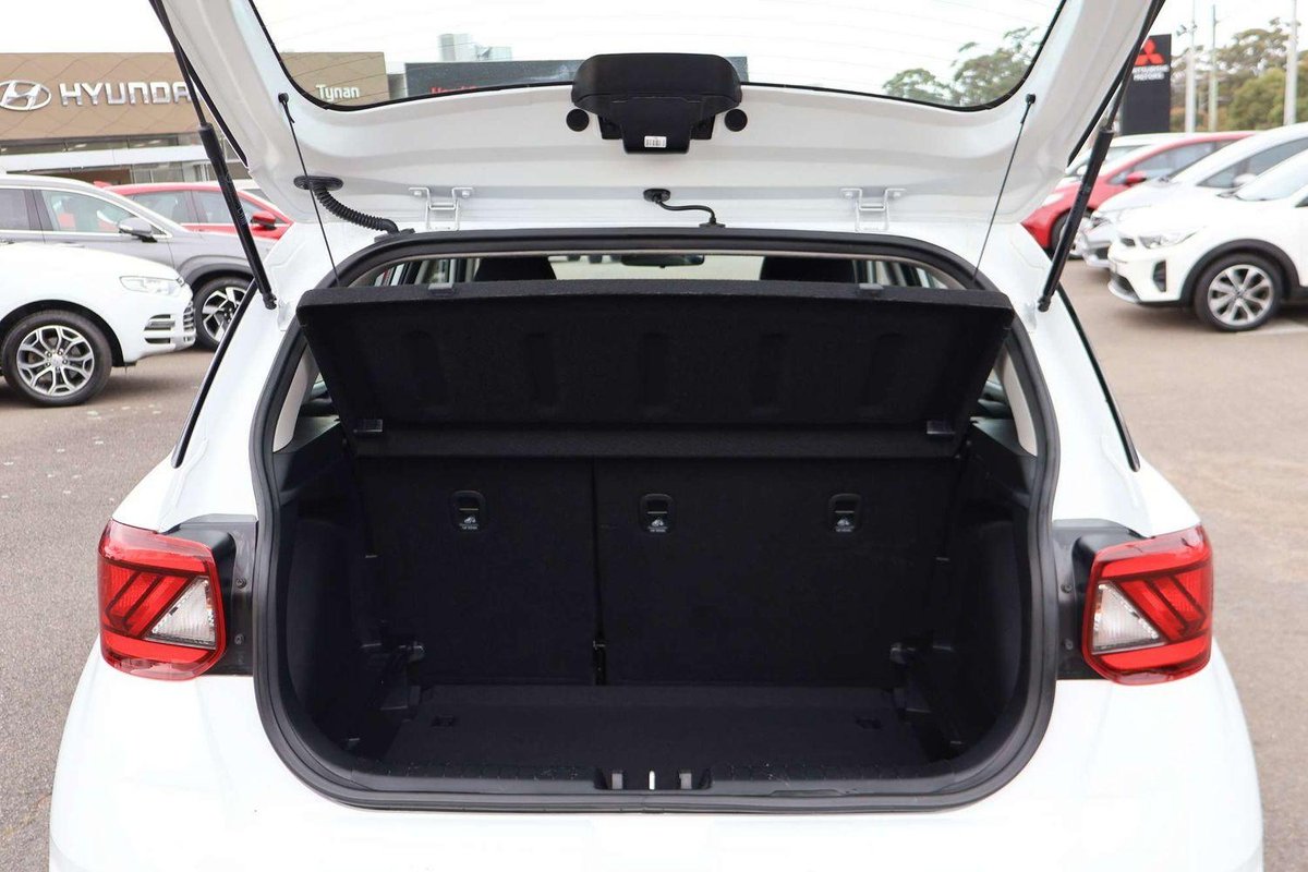 2025 Hyundai Venue QX.V5 MY25 image 22