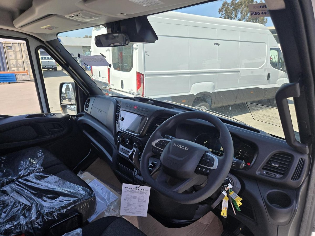 2026 Iveco Daily 42S18V image 12