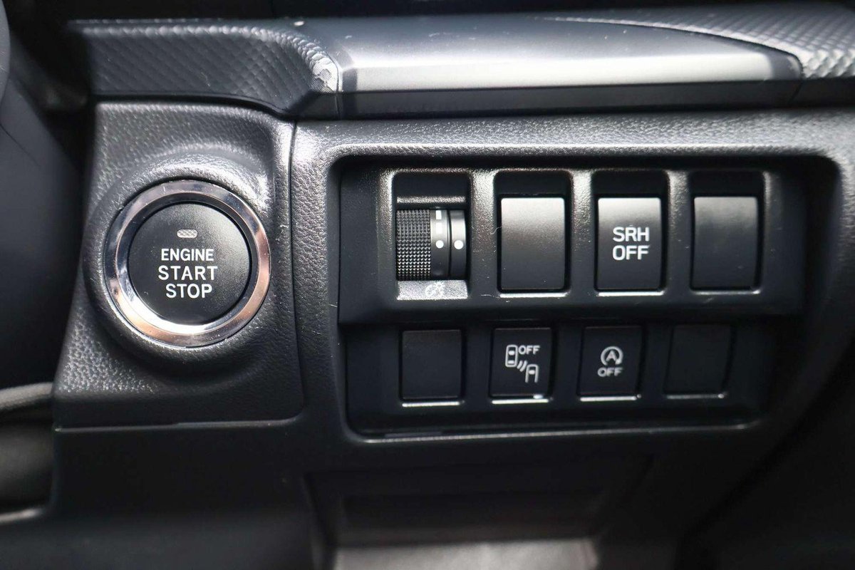2017 Subaru Forester image 21