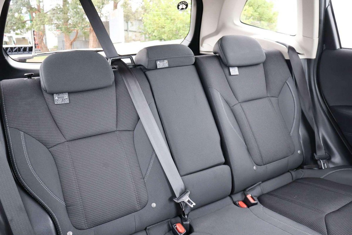 2017 Subaru Forester image 23