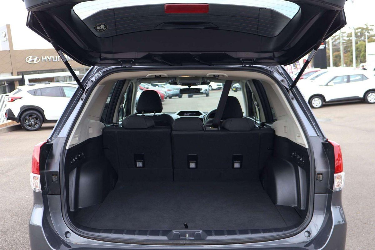 2017 Subaru Forester image 26