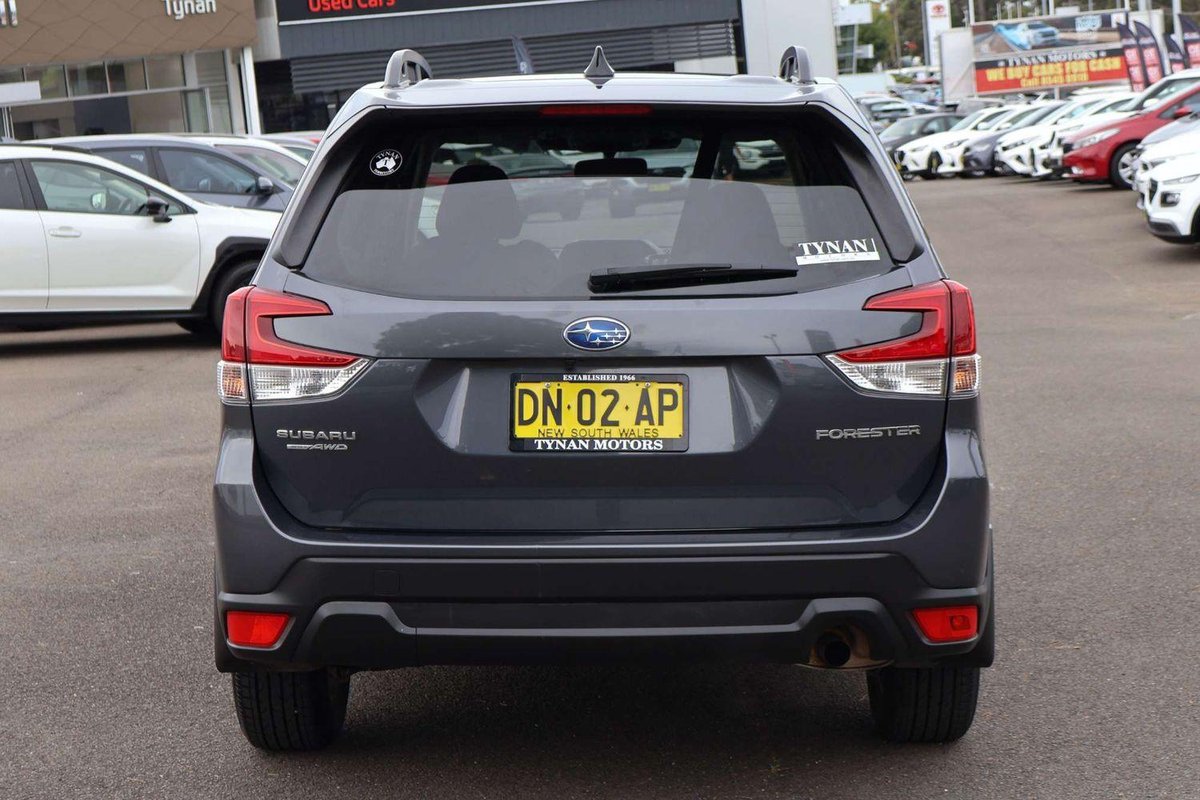 2017 Subaru Forester image 6