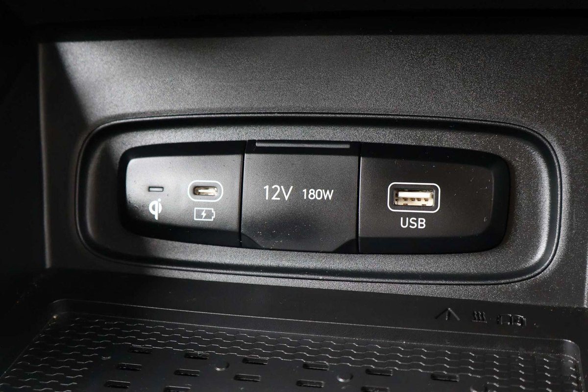 2025 Hyundai Venue QX.V5 MY25 image 15