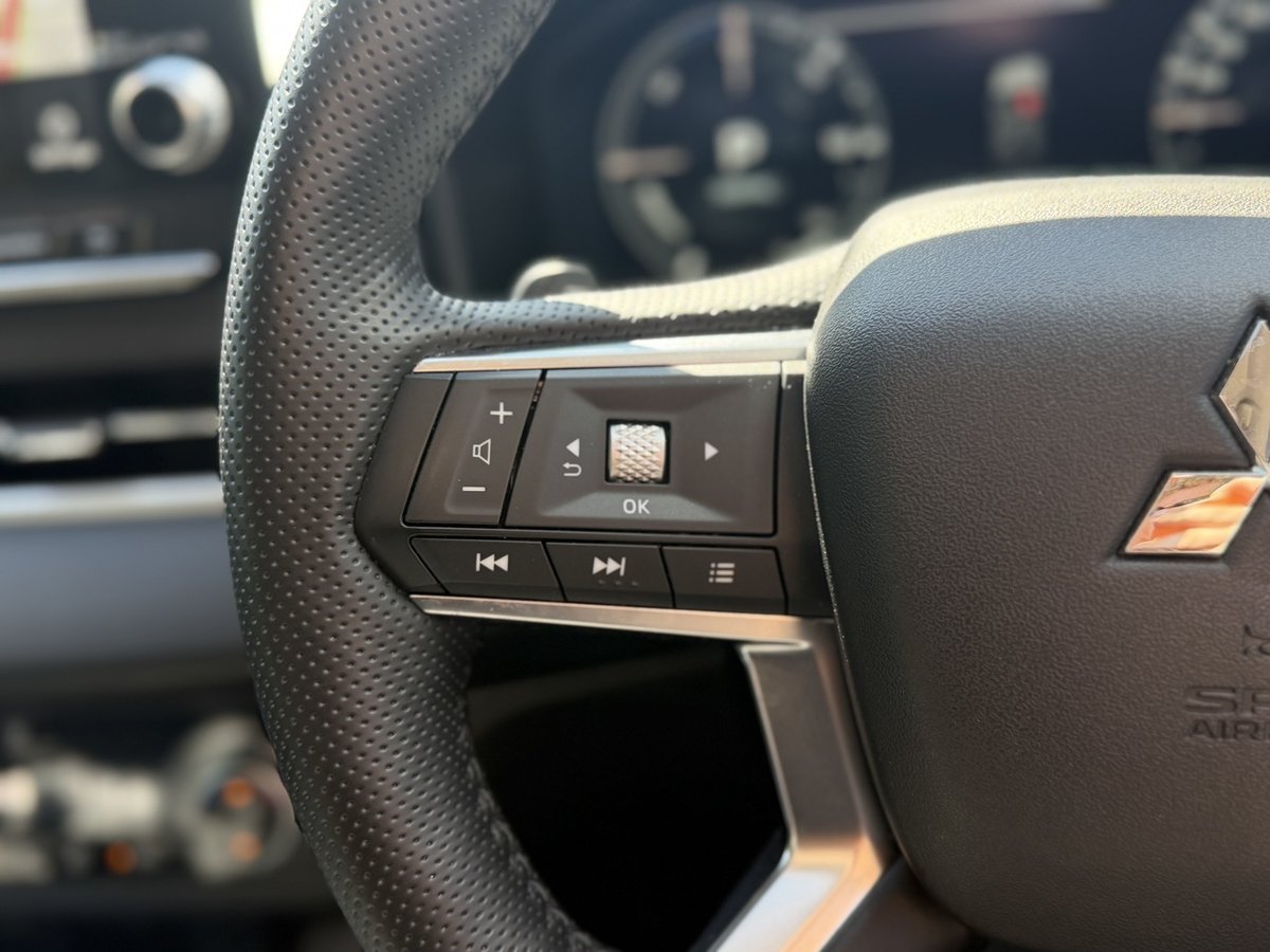 2024 Mitsubishi Outlander PHEV Exceed ZM MY24 AWD image 19