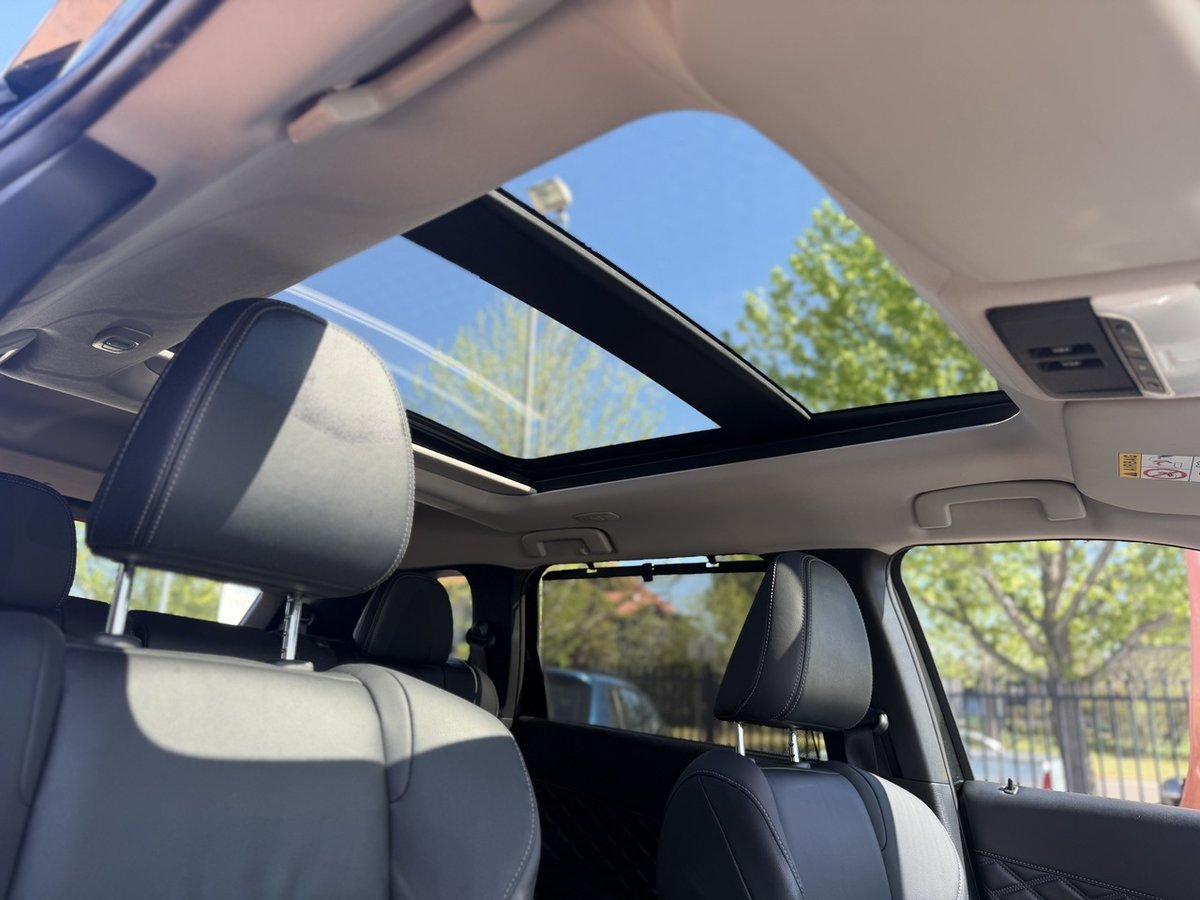 2024 Mitsubishi Outlander PHEV Exceed ZM MY24 AWD image 29