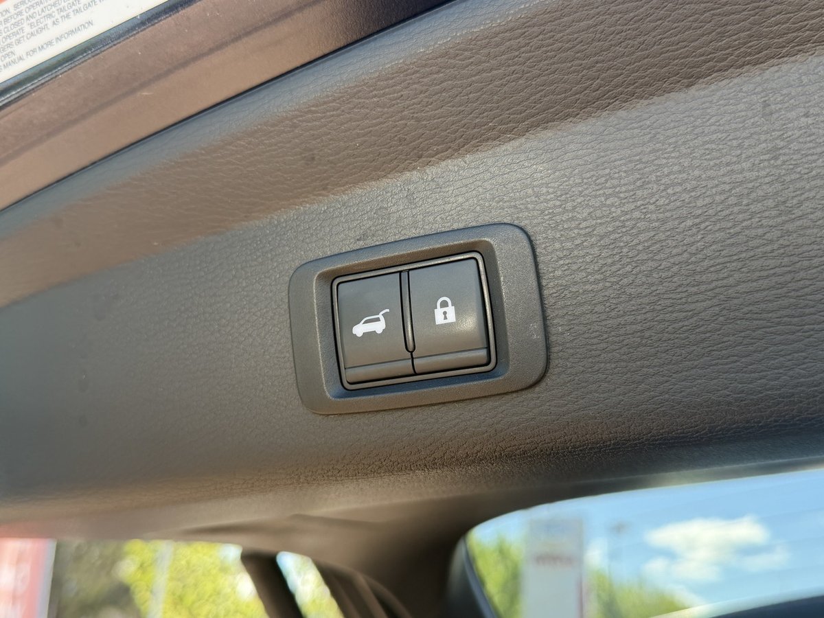 2024 Mitsubishi Outlander PHEV Exceed ZM MY24 AWD image 32