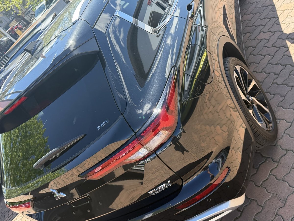 2024 Mitsubishi Outlander PHEV Exceed ZM MY24 AWD image 7