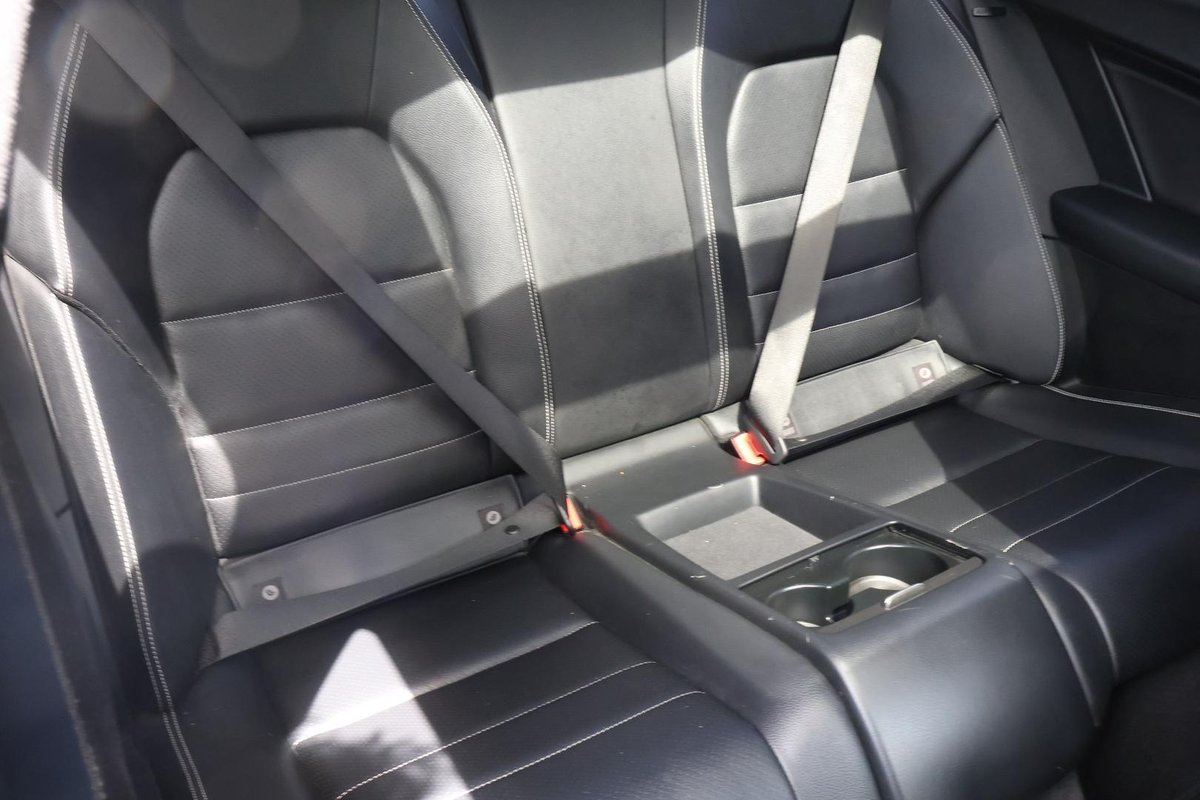 2013 Mercedes-Benz C-Class C180 C204 MY13 image 16