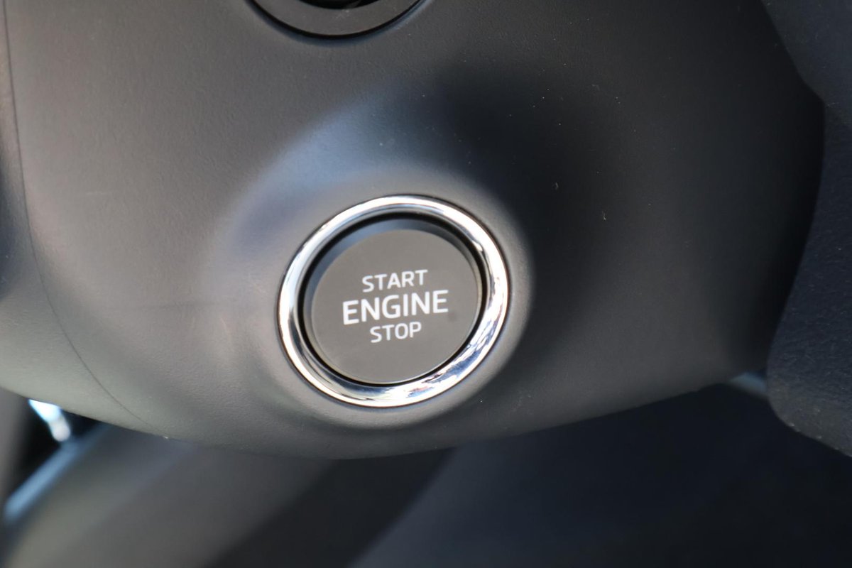 2025 SKODA Karoq 110TSI Select NU MY25 image 16