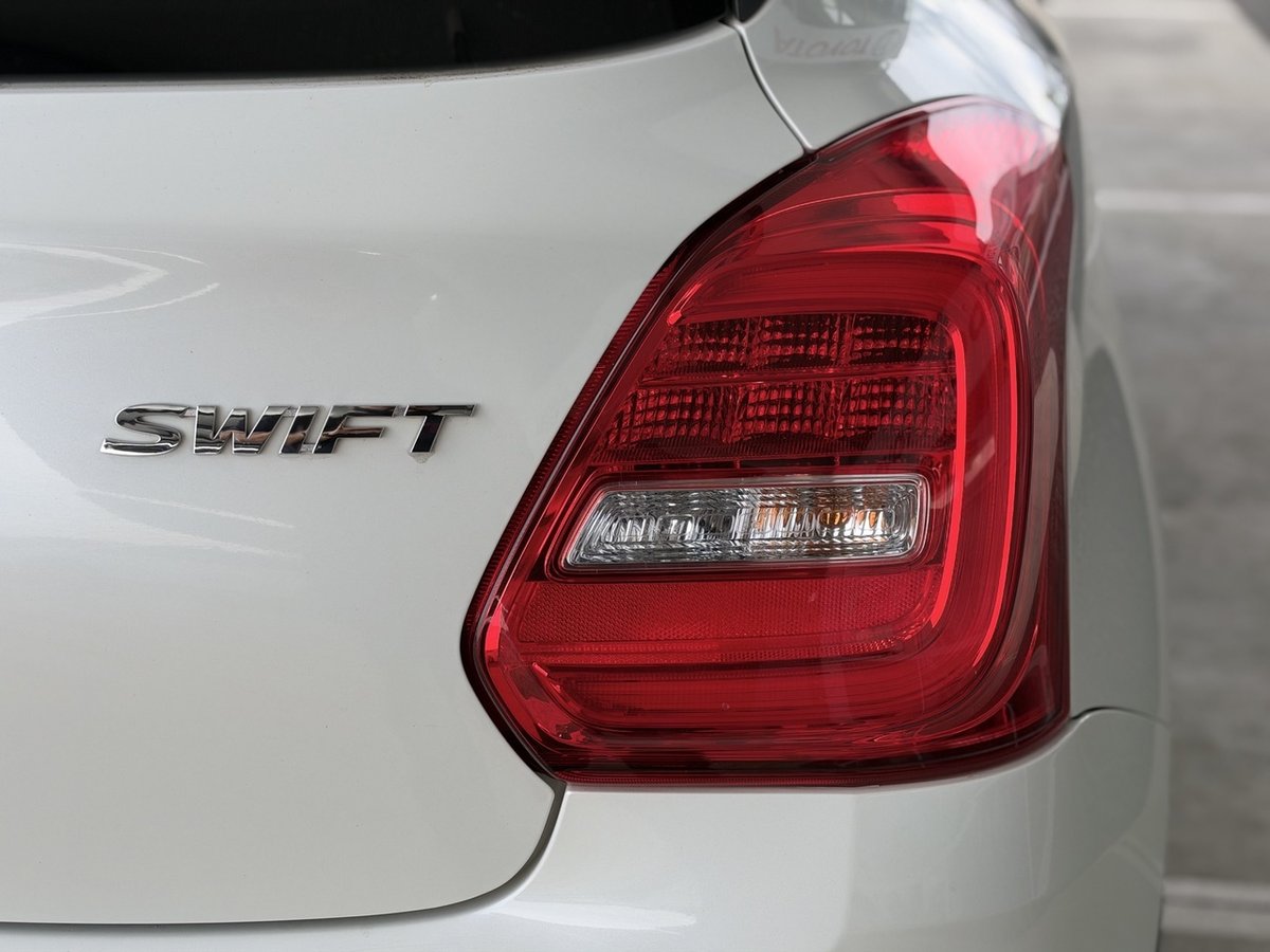 2023 Suzuki Swift GL Shadow AZ Series II image 10