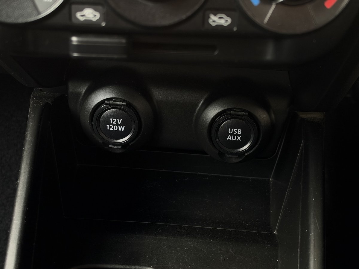 2023 Suzuki Swift GL Shadow AZ Series II image 18