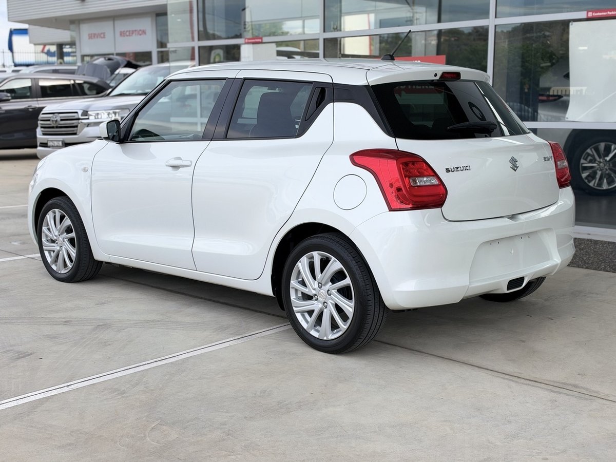 2023 Suzuki Swift GL Shadow AZ Series II image 4