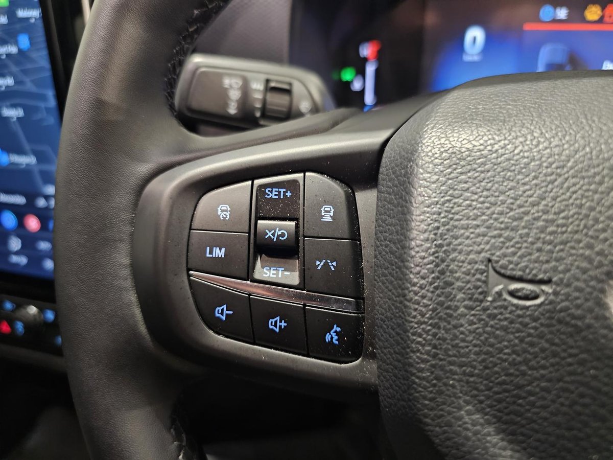 2025 Ford Ranger XLT MY26.00 4X4 Dual Range image 18