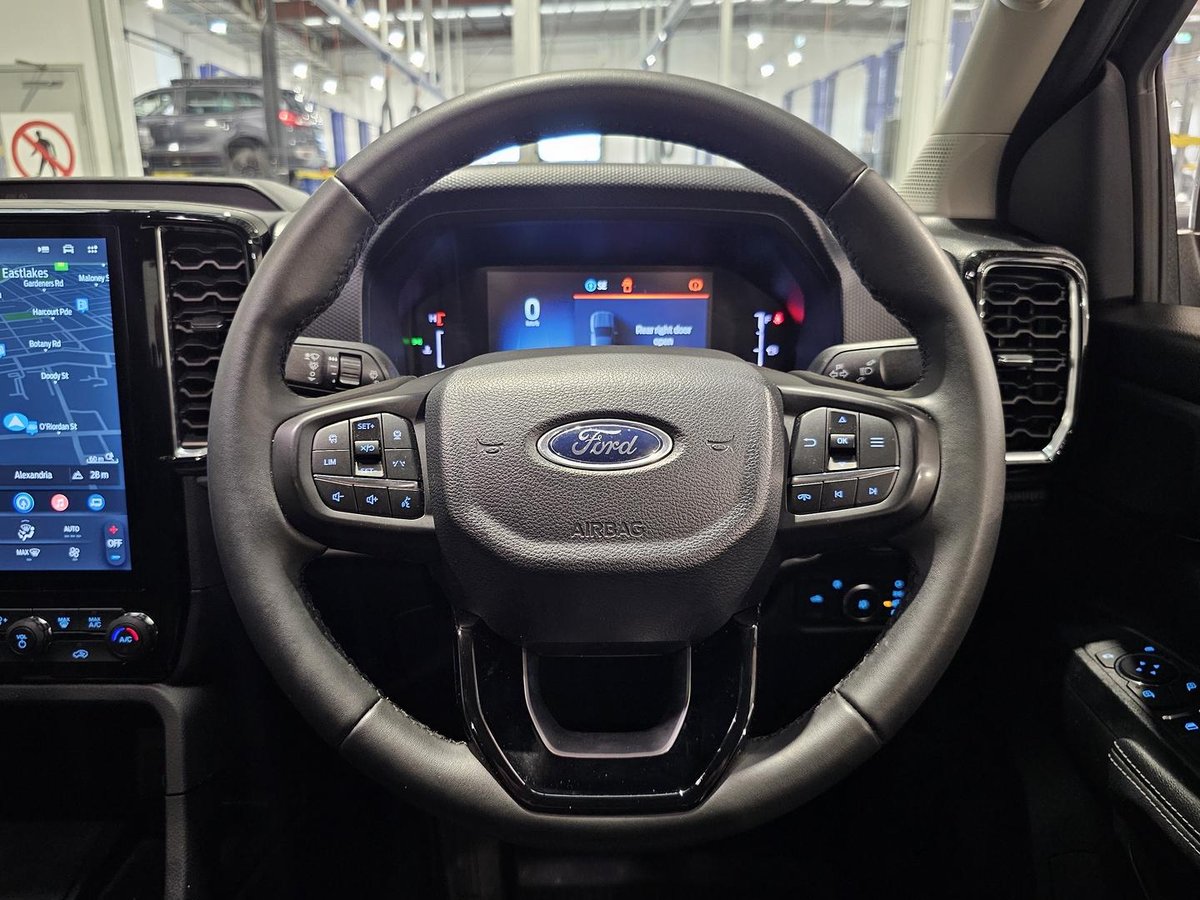2025 Ford Ranger XLT MY26.00 4X4 Dual Range image 14