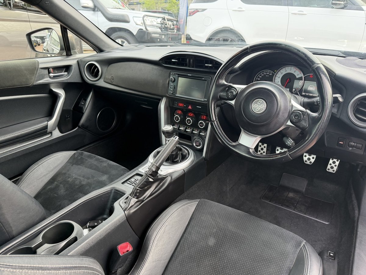 2017 Toyota 86 GTS ZN6 image 10