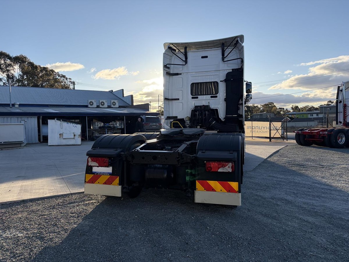 2026 FAW J7 25.660FP image 9