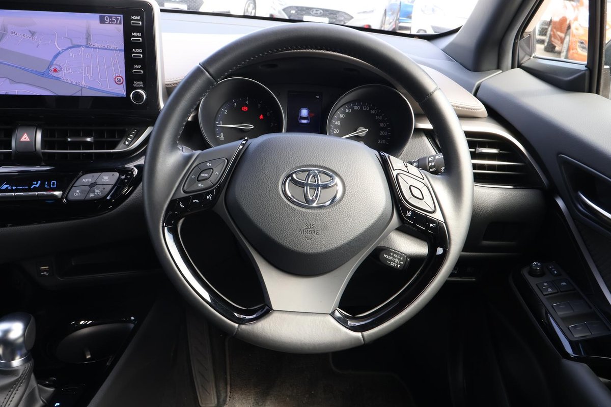 2021 Toyota C-HR Koba NGX10R image 18