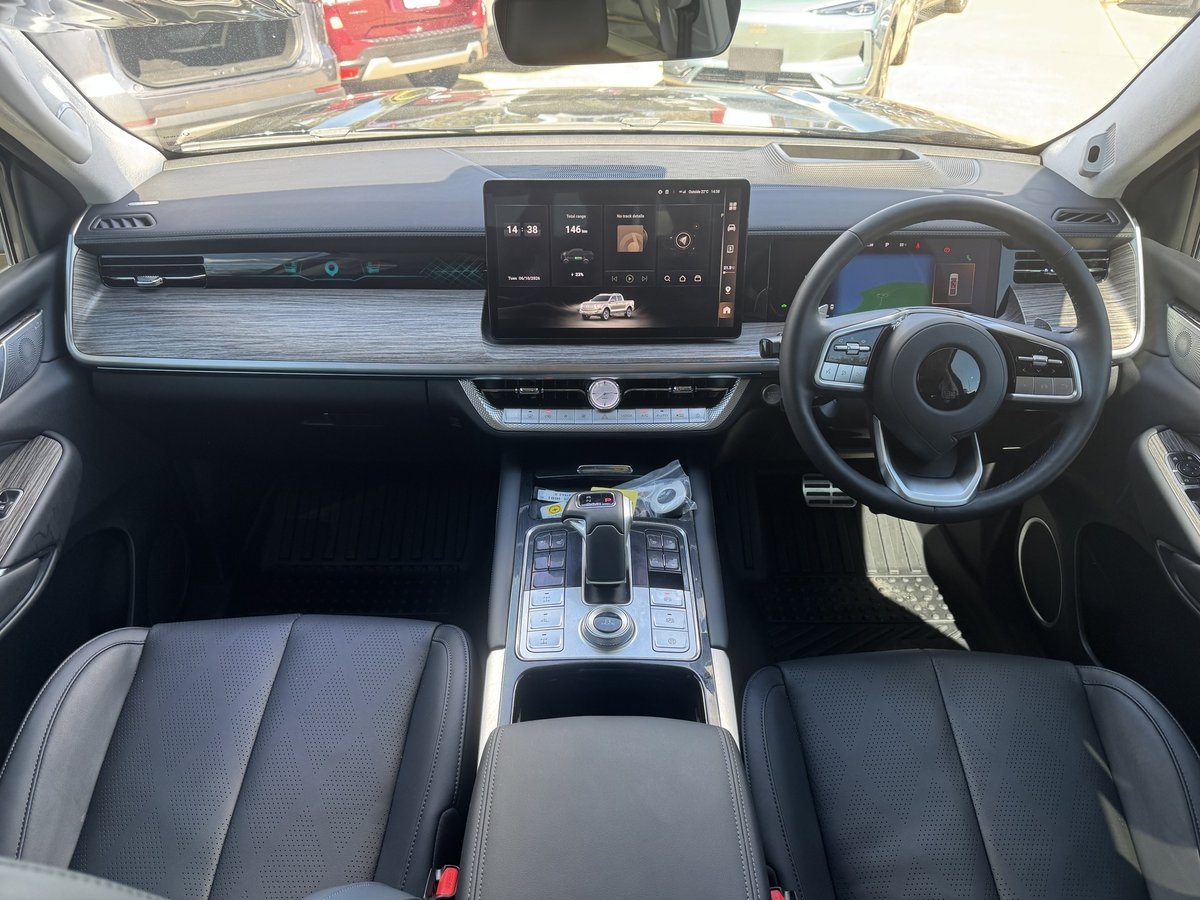 2025 GWM Cannon Alpha Ultra Hi4-T PHEV P05 4X4 Dual Range image 19