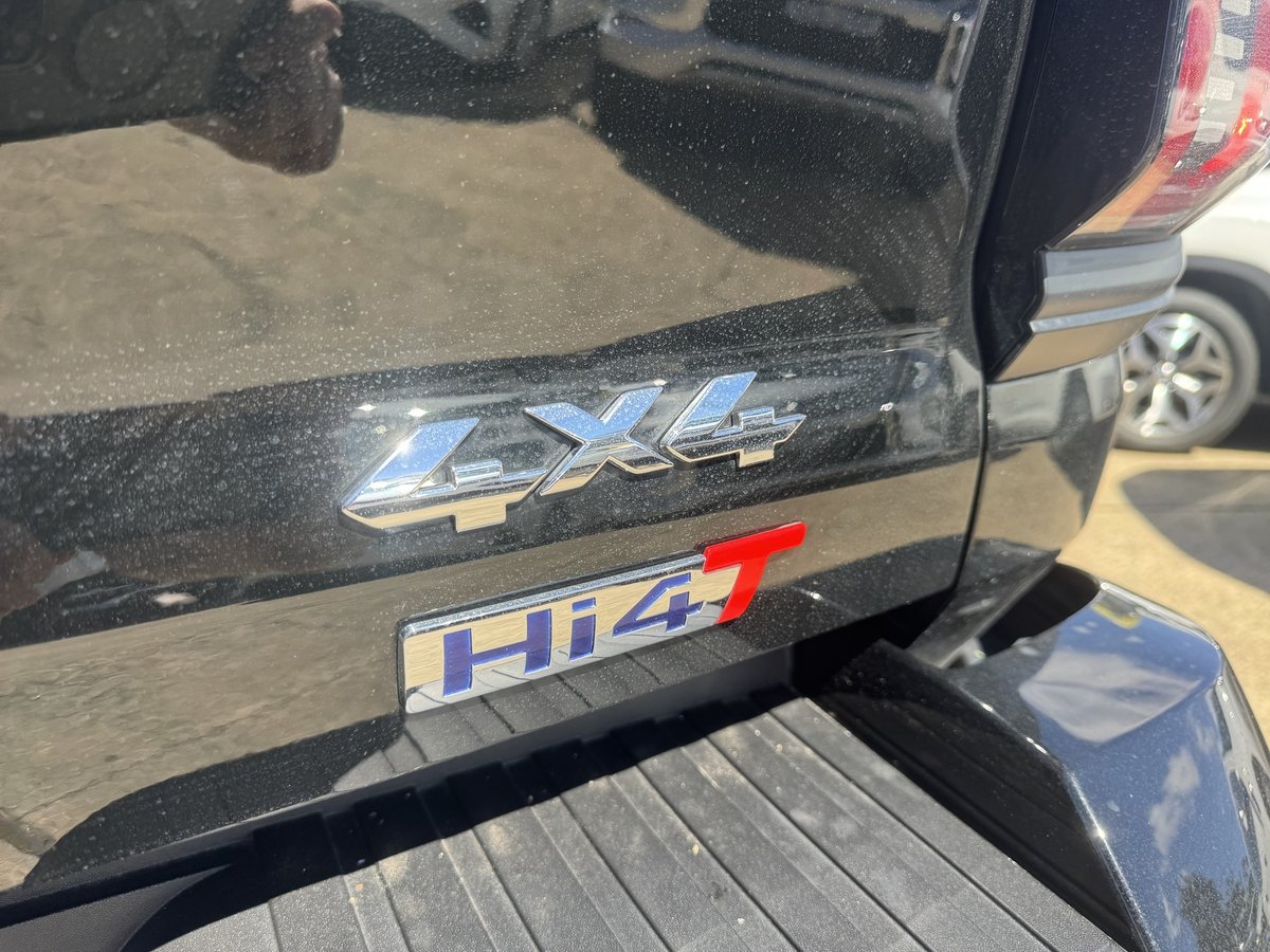 2025 GWM Cannon Alpha Ultra Hi4-T PHEV P05 4X4 Dual Range image 7