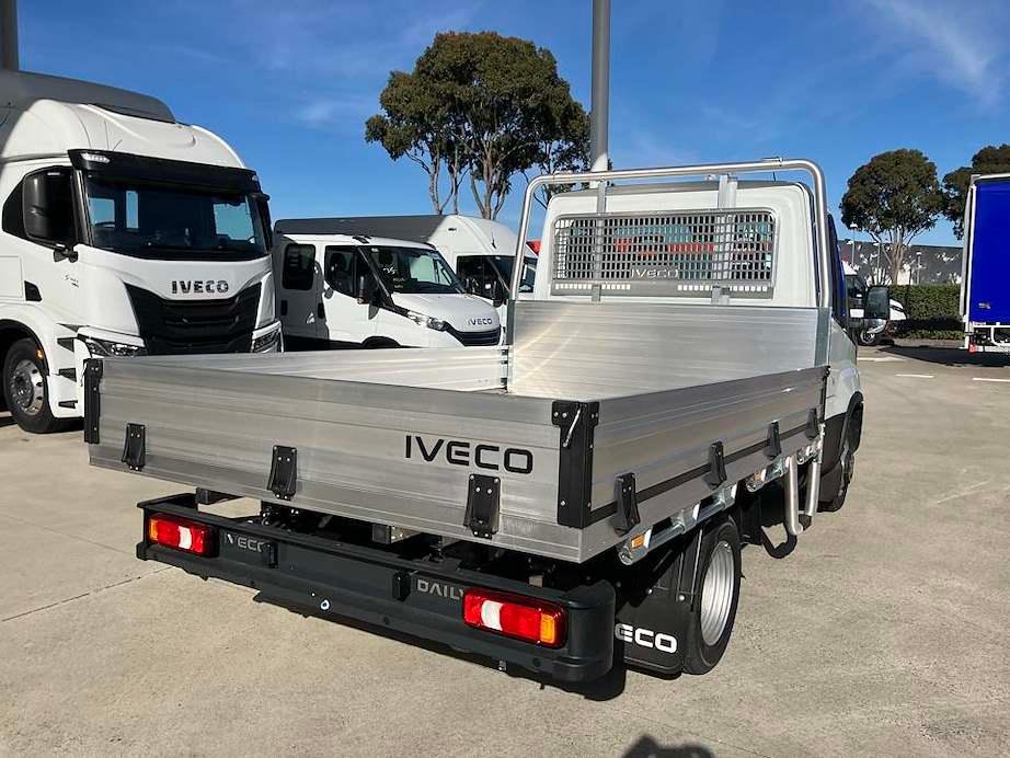 2026 Iveco Daily 45C18 Tradie Made image 8
