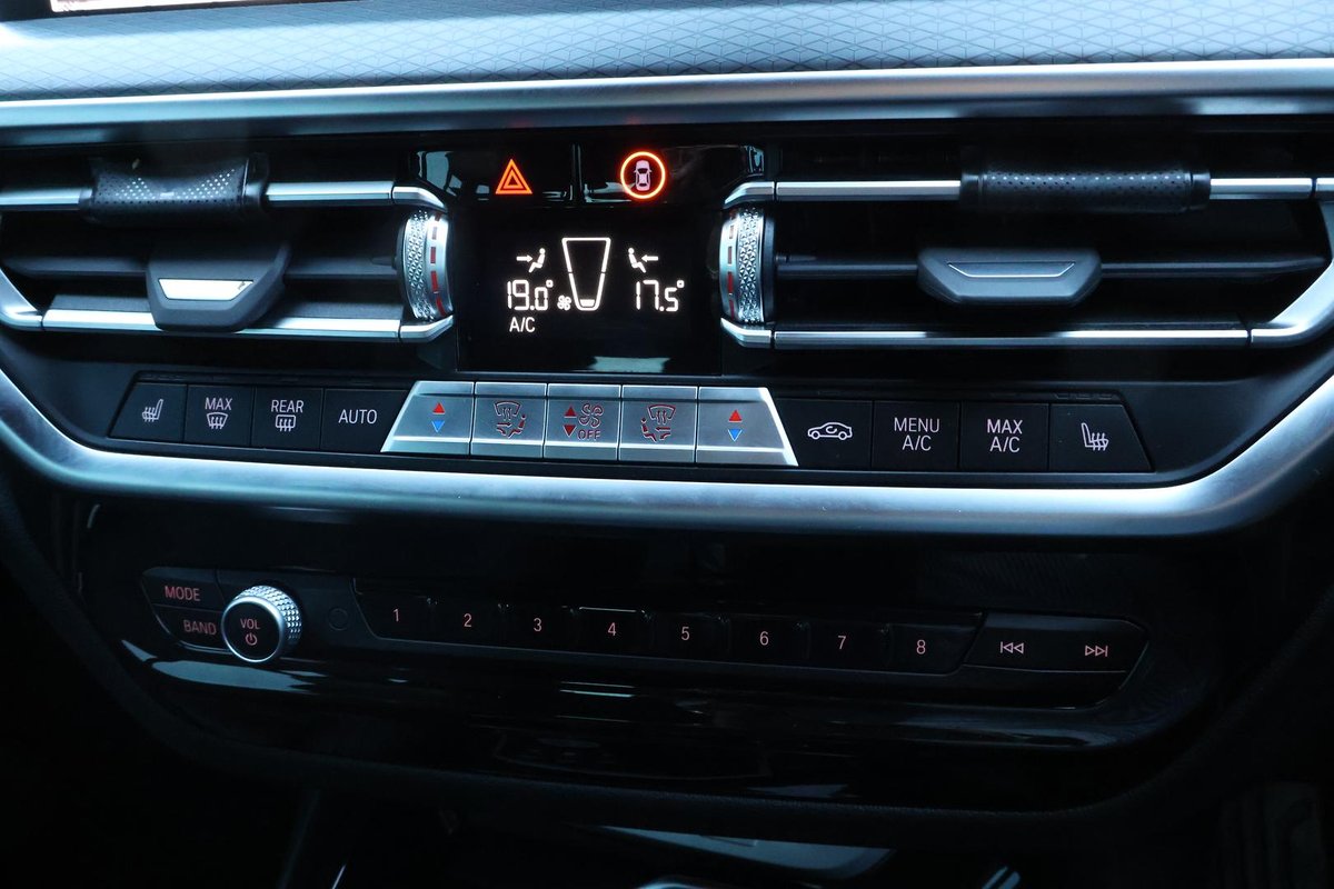 2022 BMW X3 sDrive20i G01 LCI image 18