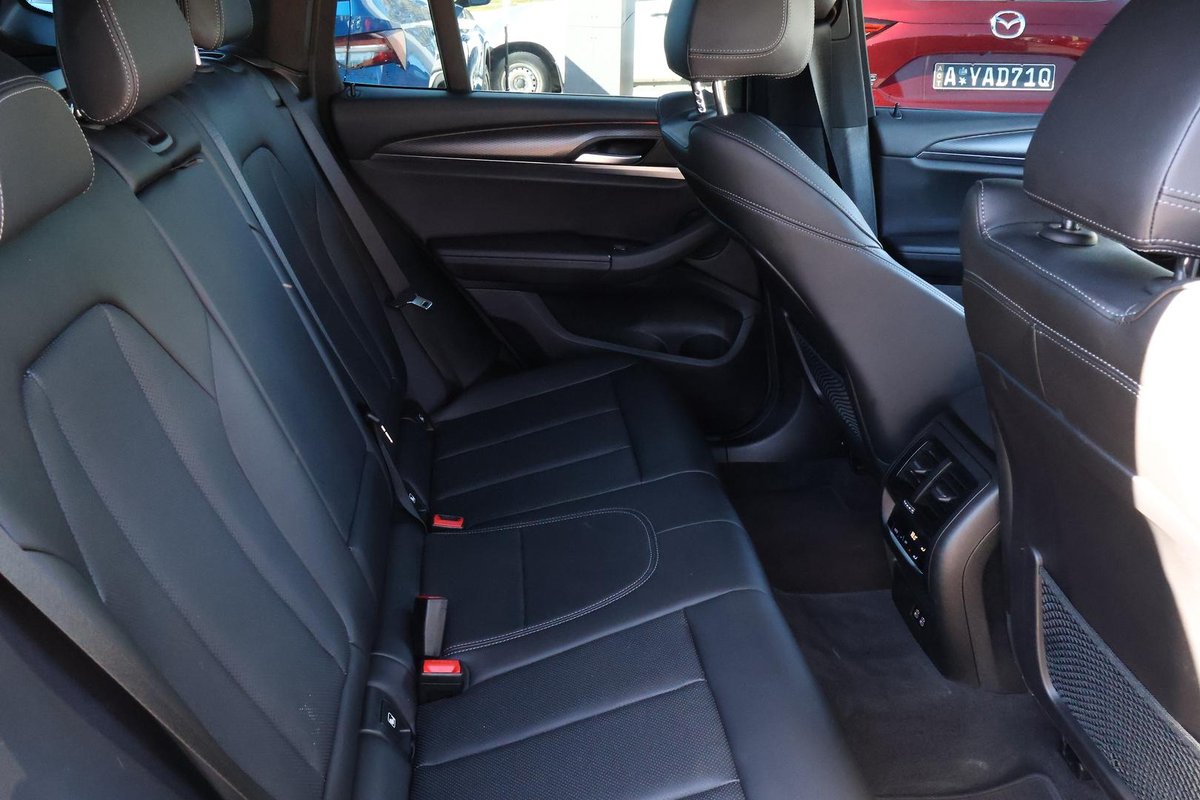 2022 BMW X3 sDrive20i G01 LCI image 24