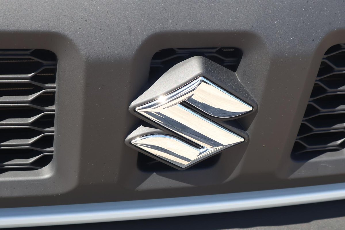 2023 Suzuki Jimny GLX GJ 4X4 Dual Range image 29