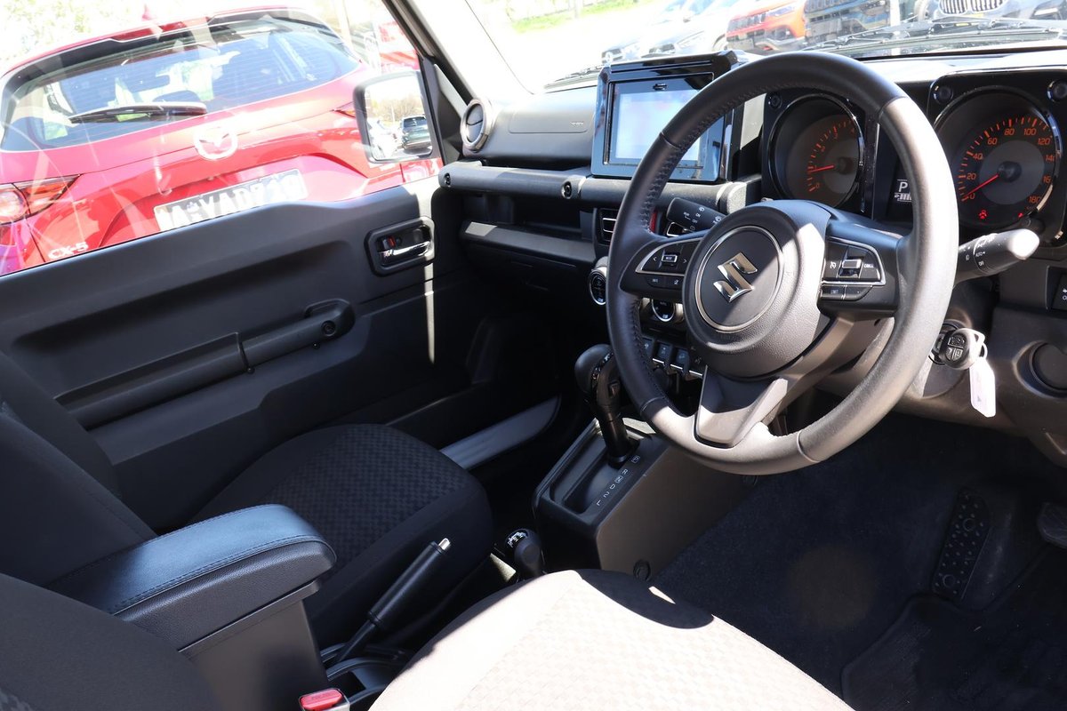 2023 Suzuki Jimny GLX GJ 4X4 Dual Range image 7