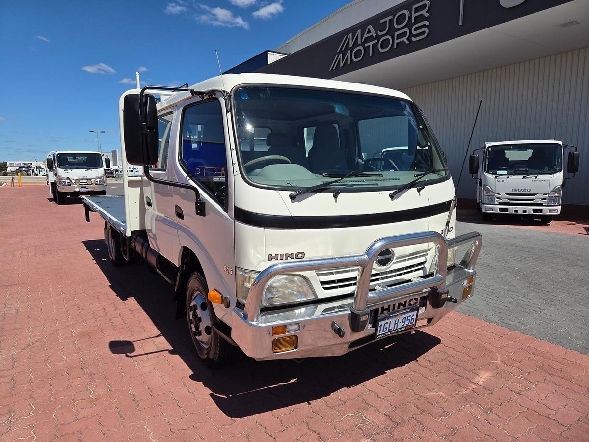 2007 Hino 816 - 300 Series 3.5 Ton Crew Cab Tray image 14