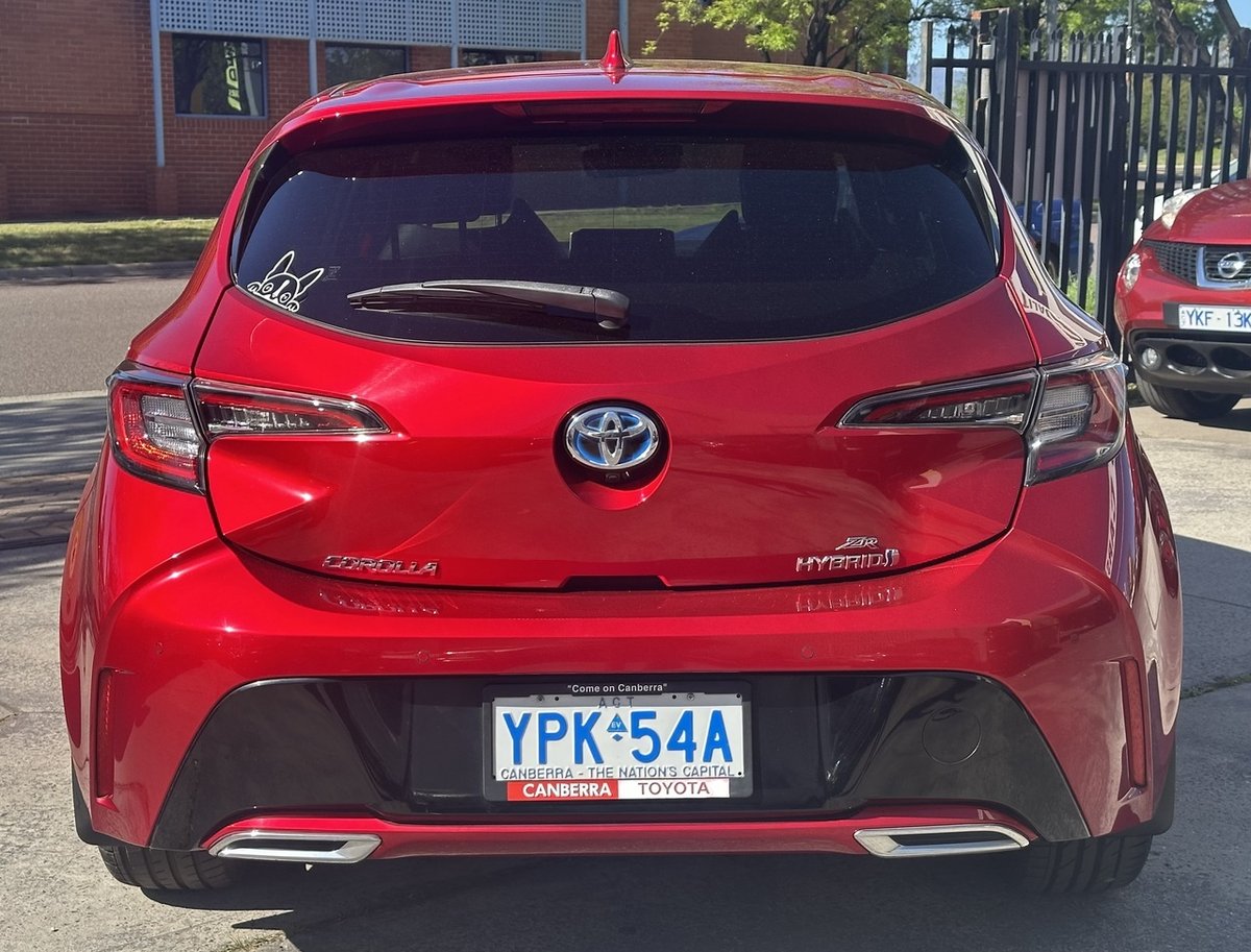 2022 Toyota Corolla ZR Hybrid ZWE211R image 12